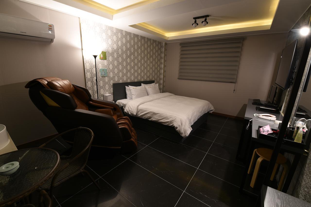 Jecheon Q Motel Esterno foto
