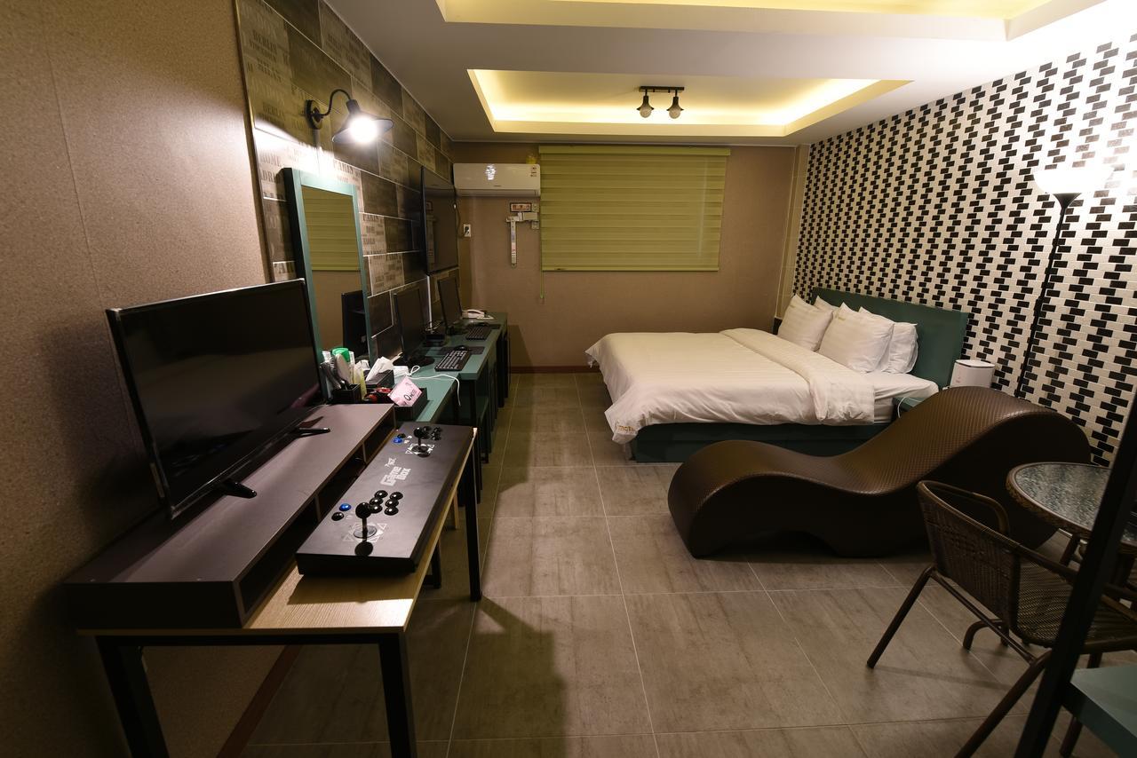 Jecheon Q Motel Esterno foto